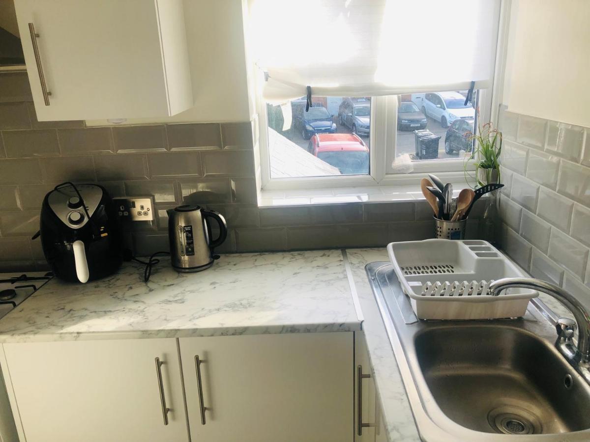 Charming Town Centre 3 Double Beds Home Free Parking Tonbridge Buitenkant foto